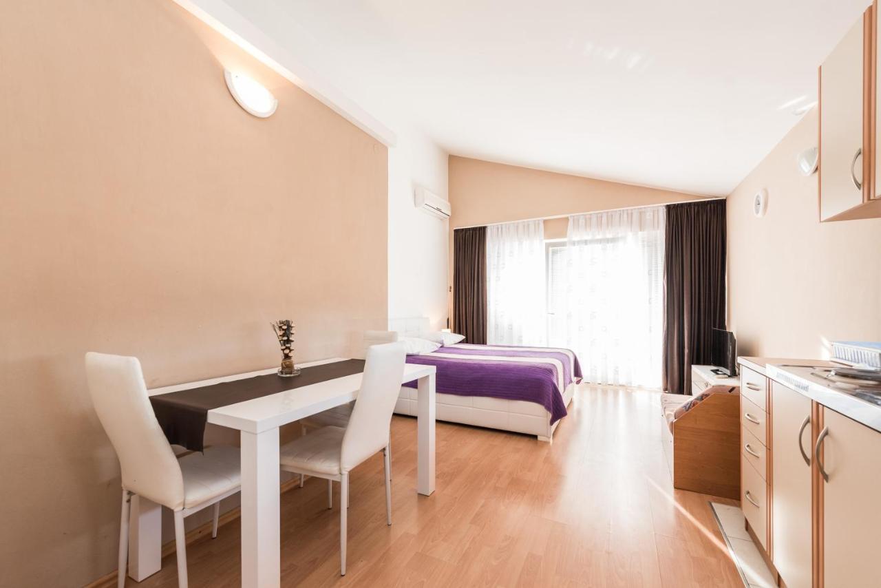 Apartments Danijela 1 Sukošan 外观 照片