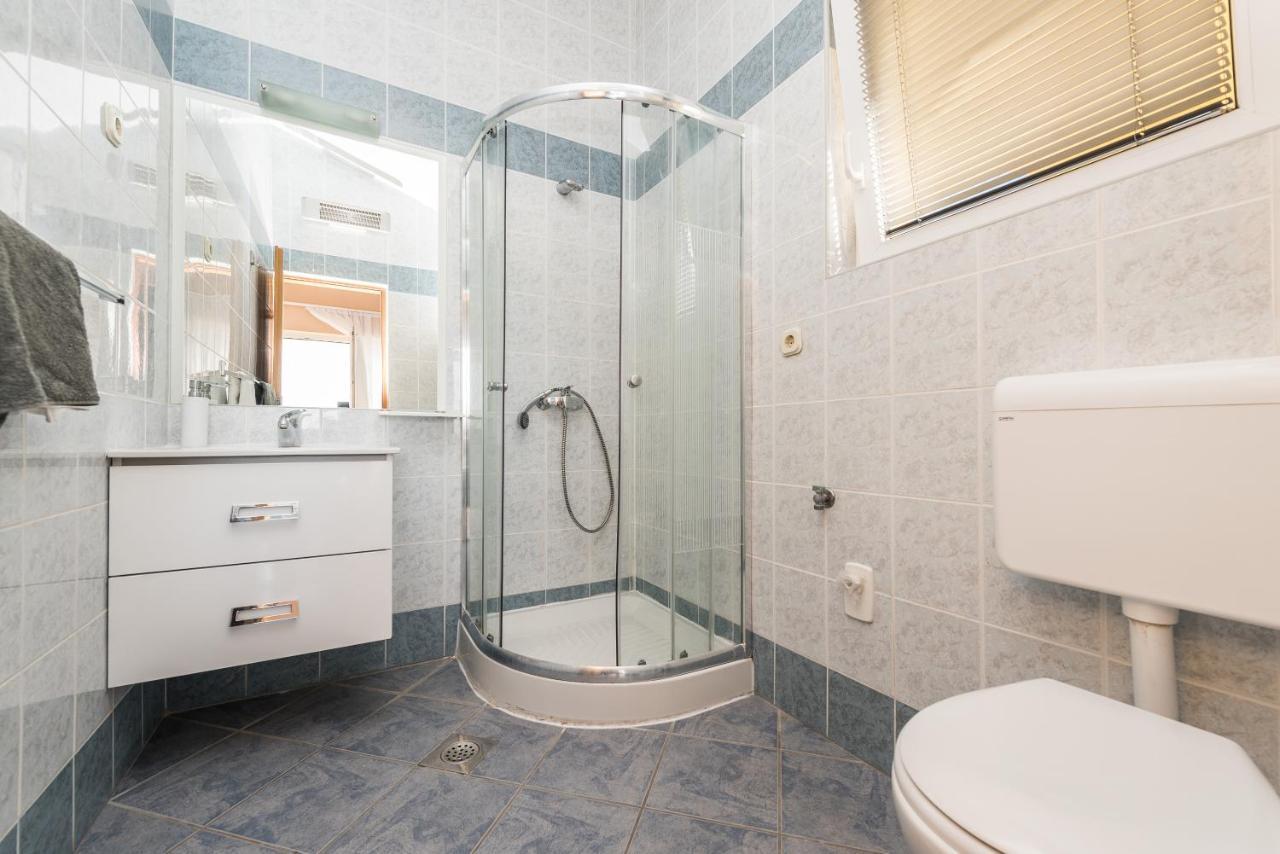 Apartments Danijela 1 Sukošan 外观 照片
